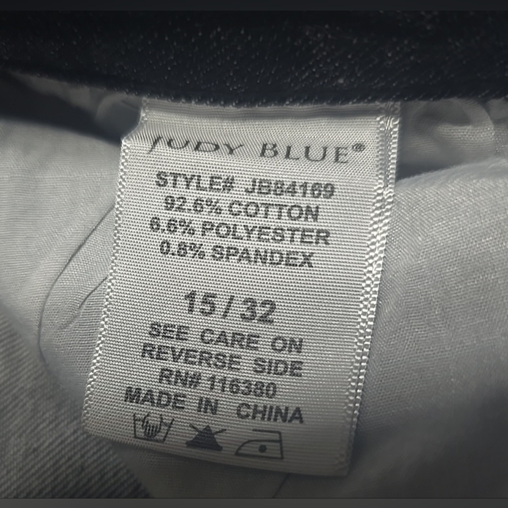 Judy Blue Skinny Fit Charcoal Black Jeans, Distressed Hem, Womens Size 15/32 - Picture 6 of 12